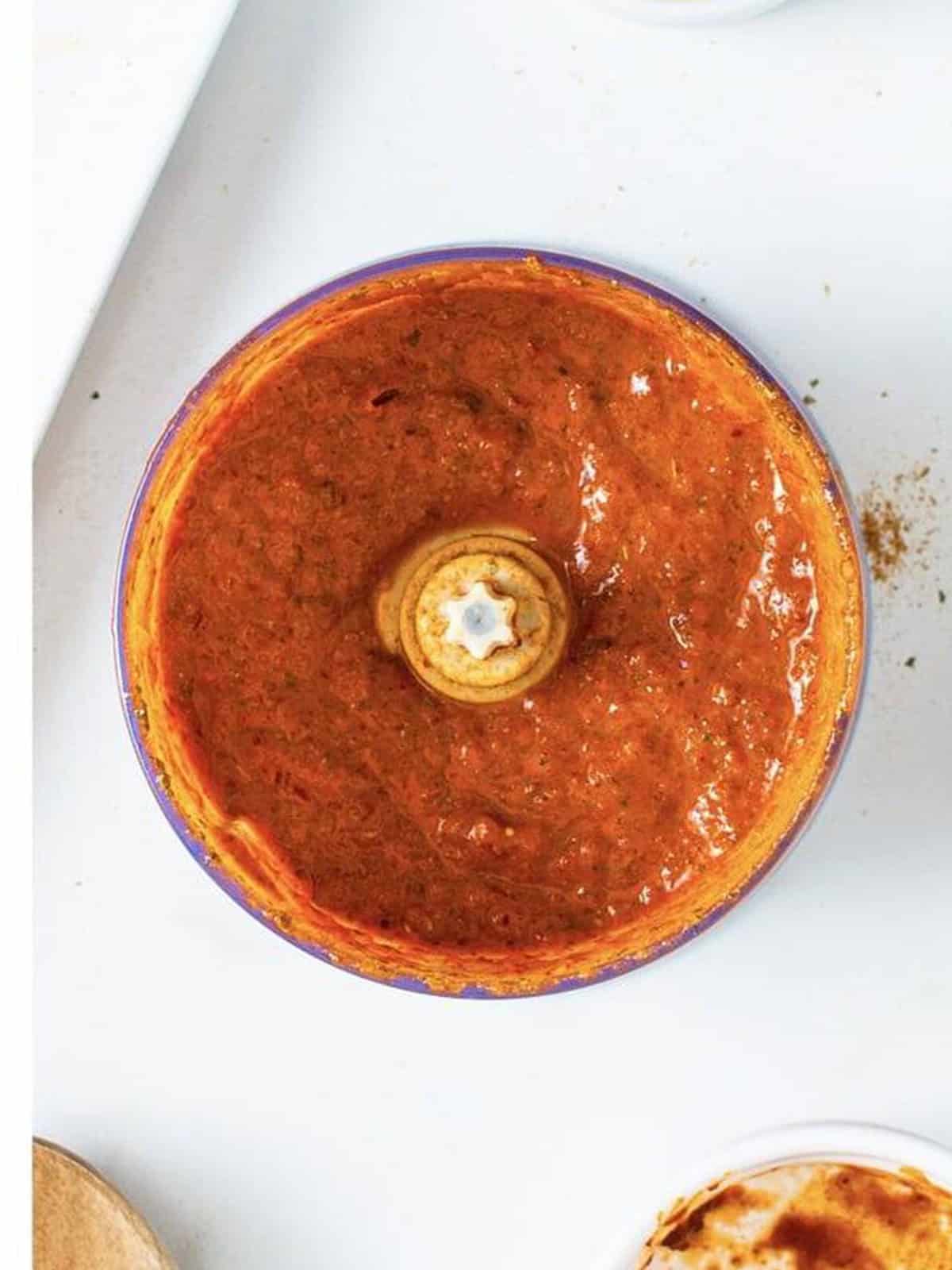 Smooth blended chipotle chicken marinade in a blender.