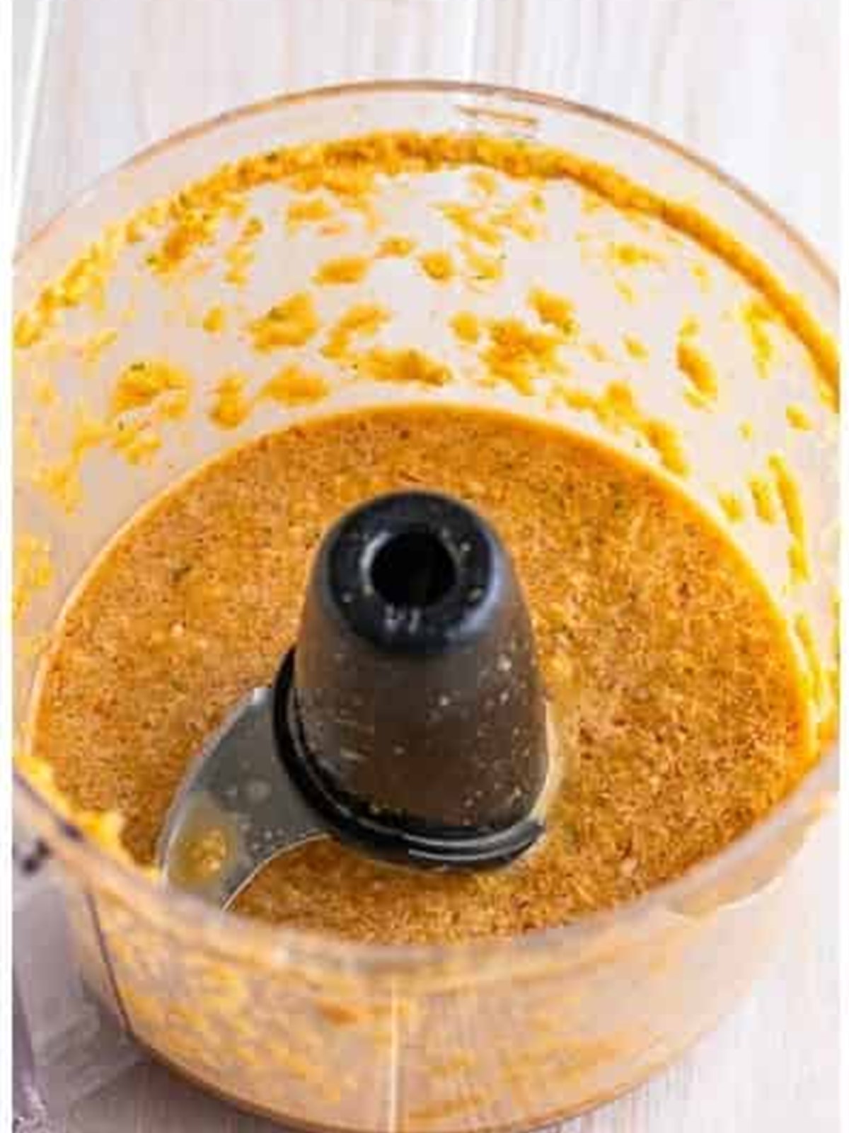 Processing the lemongrass chicken marinade until smooth.
