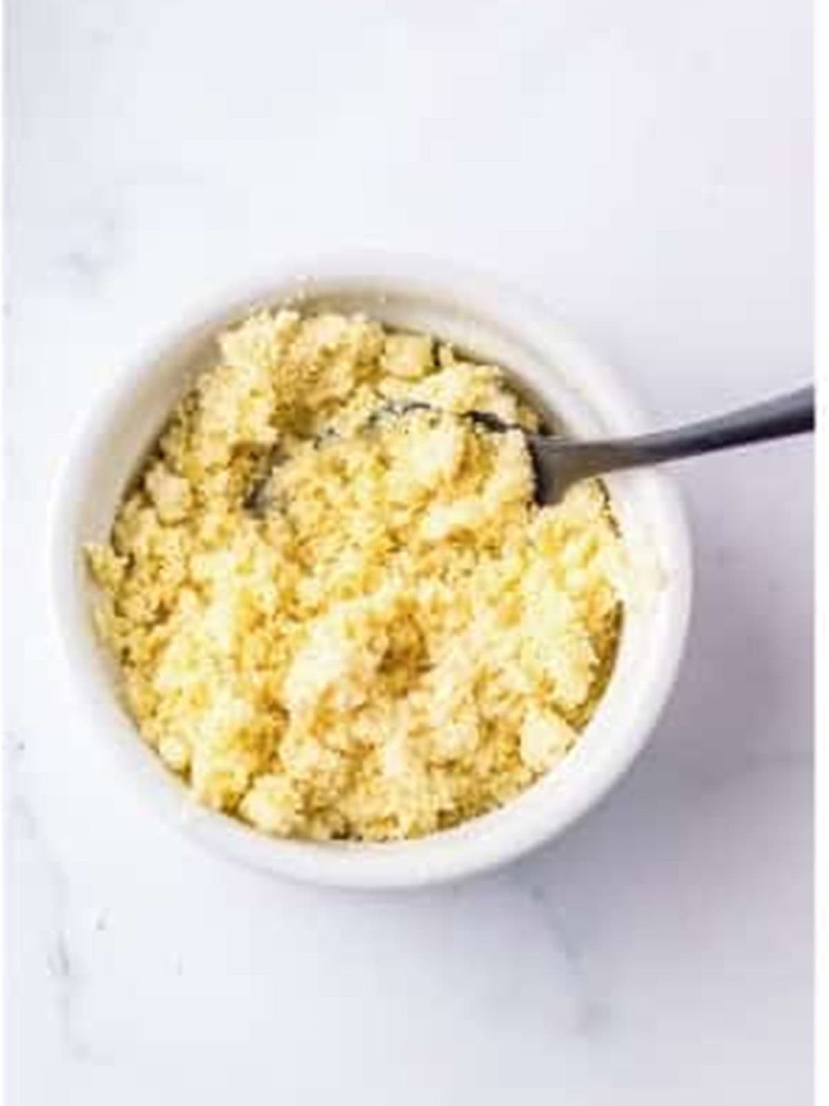 Panko, ranch, and parmesan mixed for a crunchy dip topping.