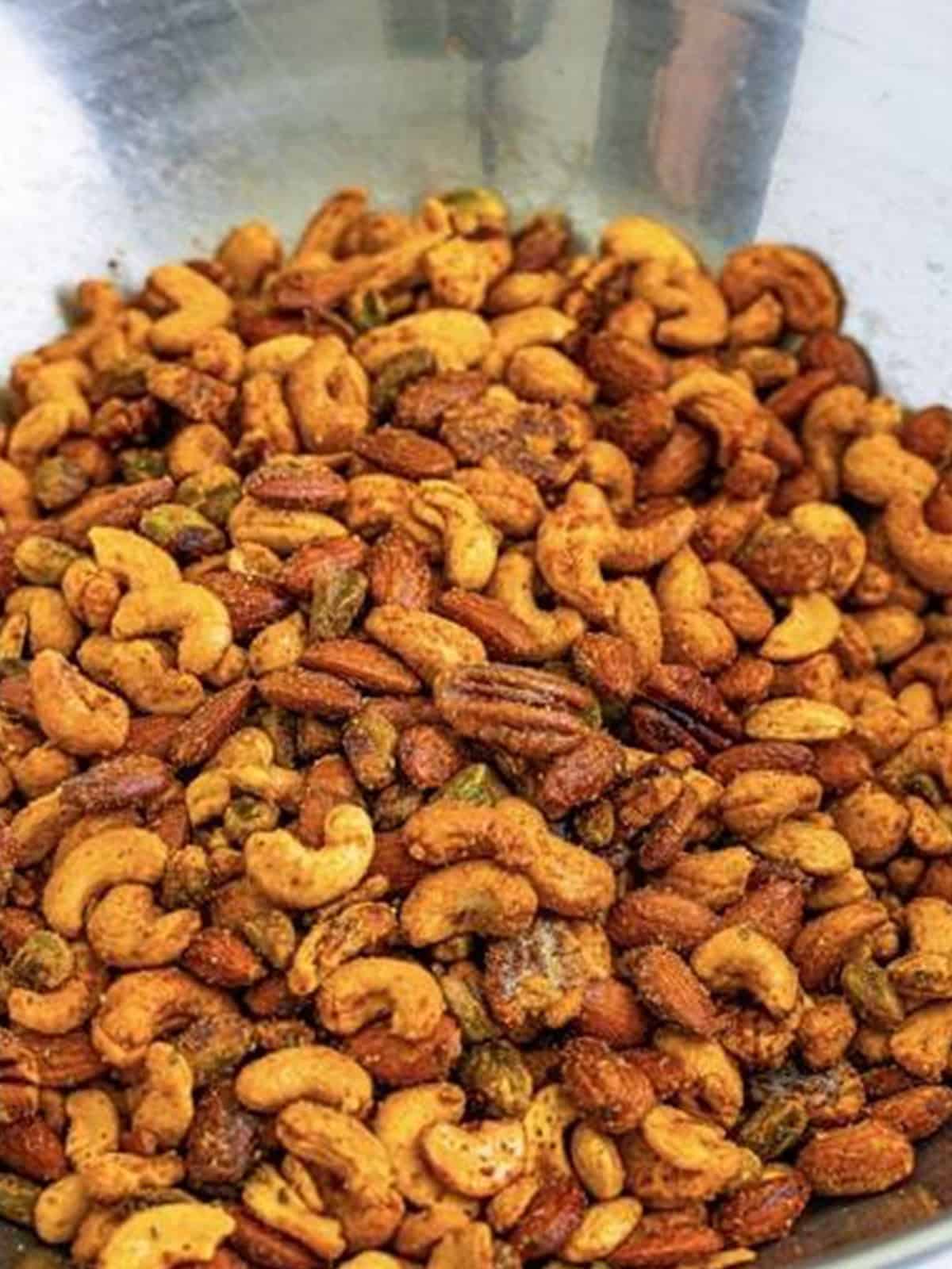 Finished buffalo ranch roasted nuts ready to serve.