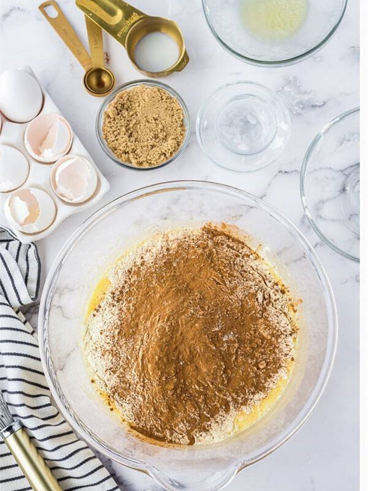 Cinnamon sugar filling mixed in a bowl.