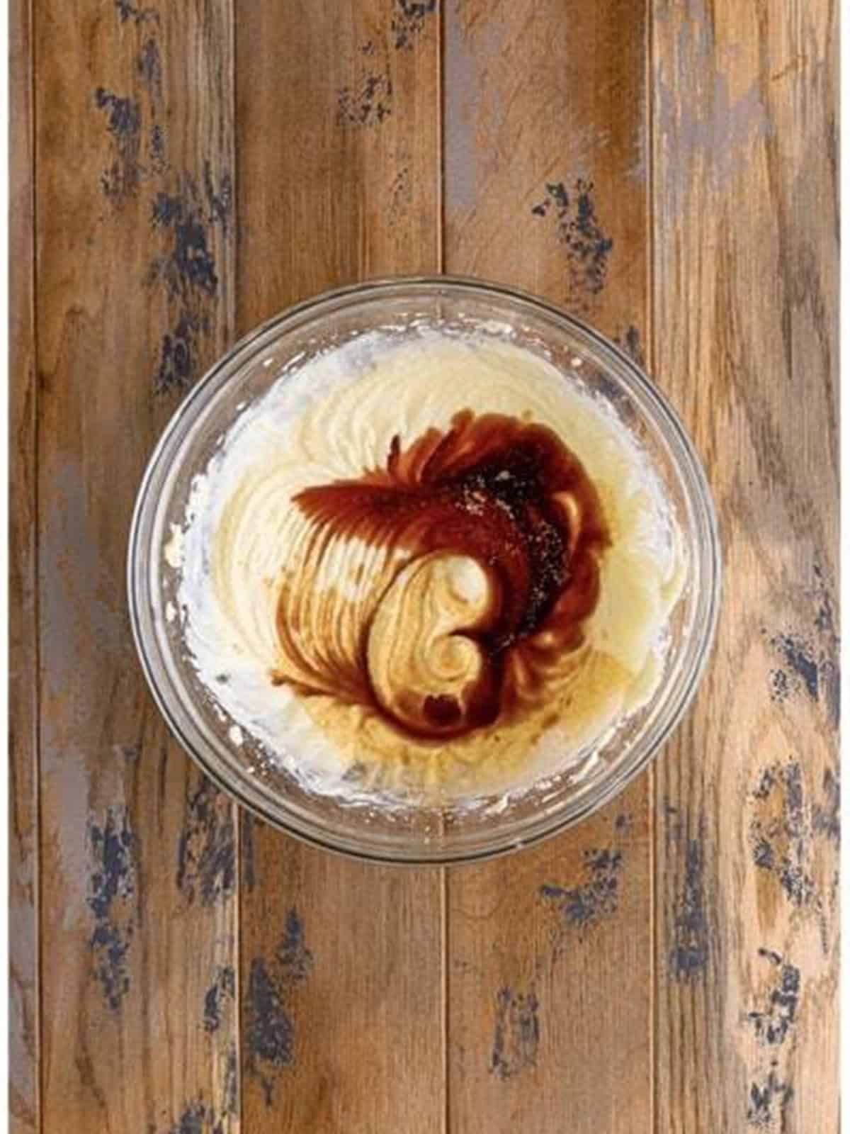 Kahlua and vanilla added to the tiramisu dip mixture.