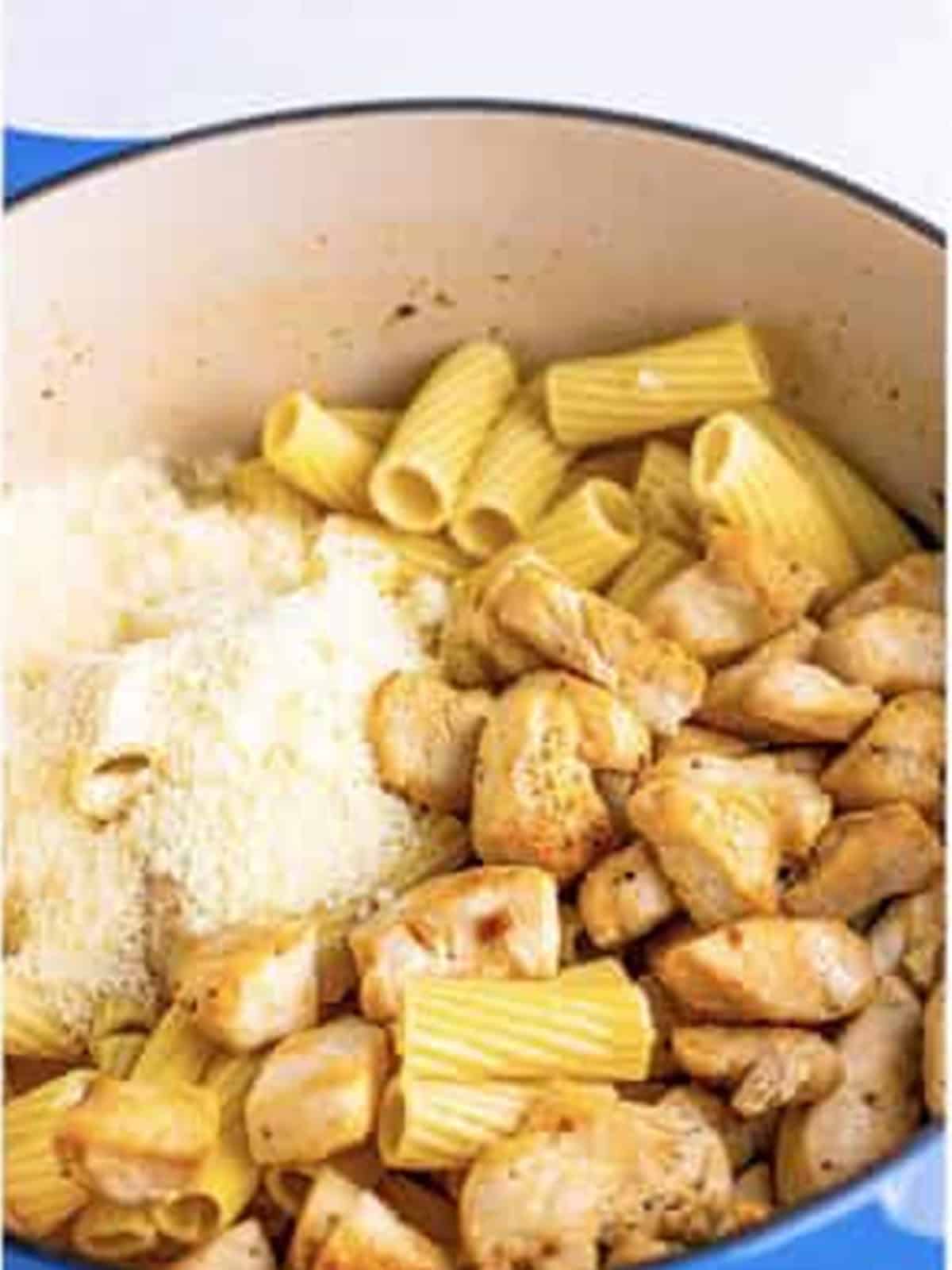 Rigatoni, chicken, and parmesan added to the creamy Tuscan sauce.