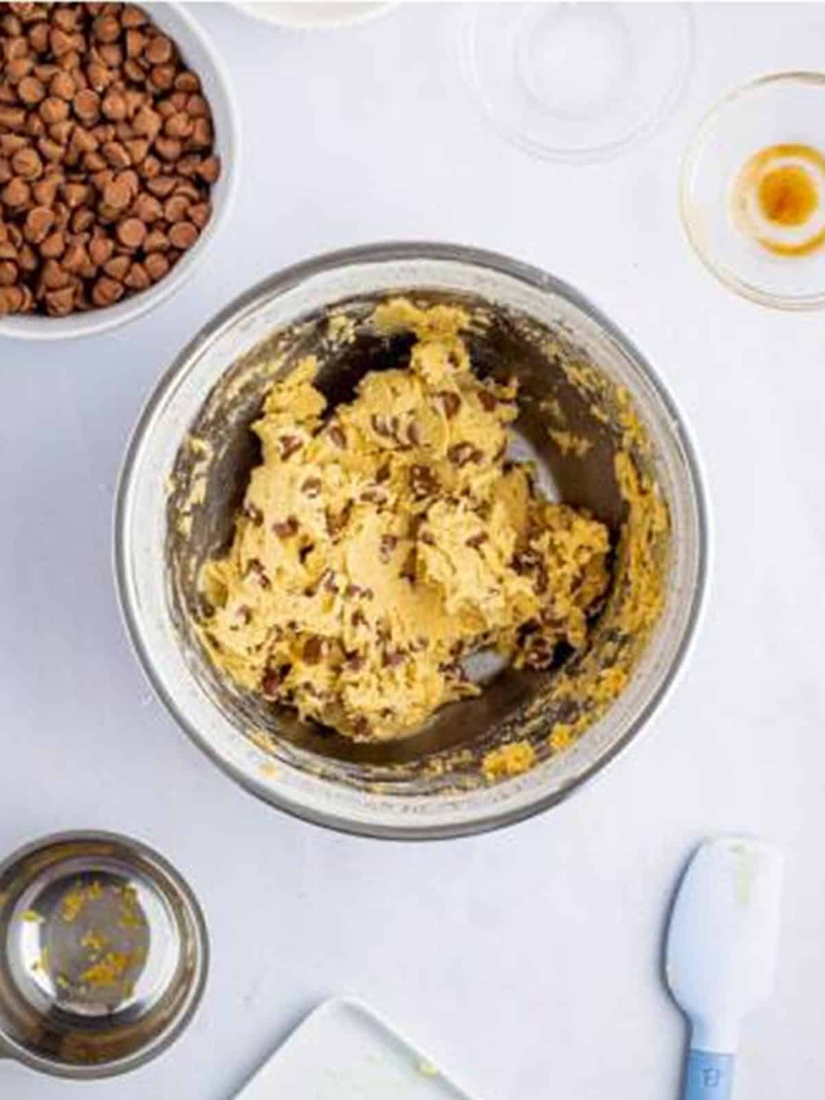 Milk chocolate chips folded into the edible cookie dough.